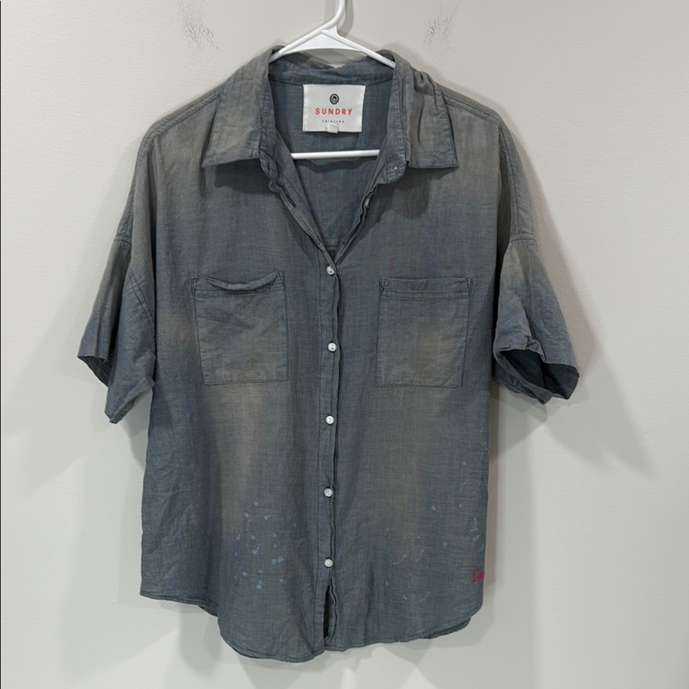 Sundry Casual Button Down Shirt Short Sleeve Size 2 (Medium) EUC